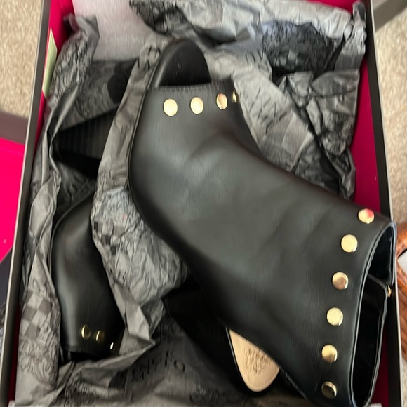 Vince Camuto Black Soft Napa Silk - Picture 1 of 5